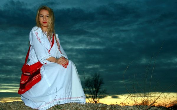 O moldoveancă se căsătorește în Anglia