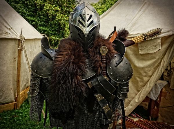Un cavaler urma să plece în cruciadă