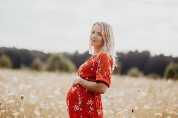 O femeie de la țară se duce la ginecolog: am o puzderie de copii, și cum nasc, cum rămân gravidă din nou…