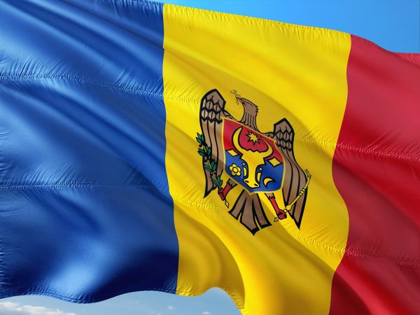 10 bancuri cu moldoveni: Bre, moldovene, îţi plac ruşii?