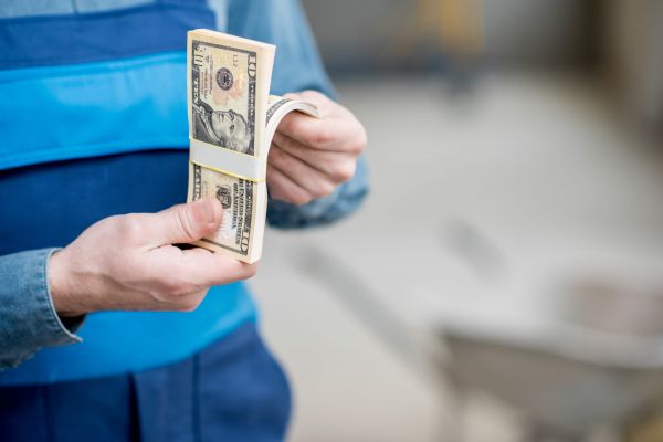 -Șefu, mulțumesc pentru mărirea de salariu!