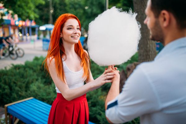 – Aveți vată de zahăr?