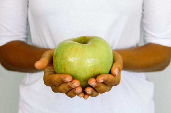 - Aveți prezervative în formă de măr?