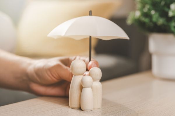 - Aș vrea să-mi fac asigurare de viață