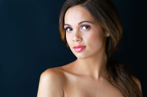 Soțul gelos își sună zilnic nevasta