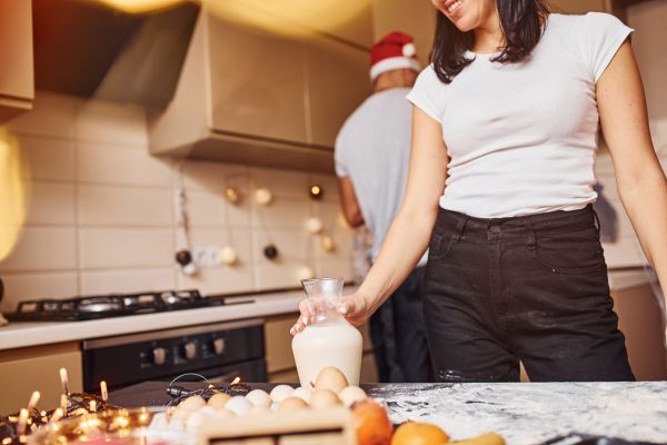 – Ce ai pățit, de ce ai gătit?