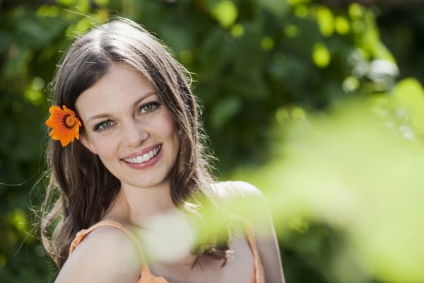 – Domnișoară, ești foarte frumoasă