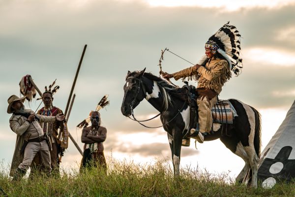 - De ce indienii din America au renunțat să comunice prin nori de fum?