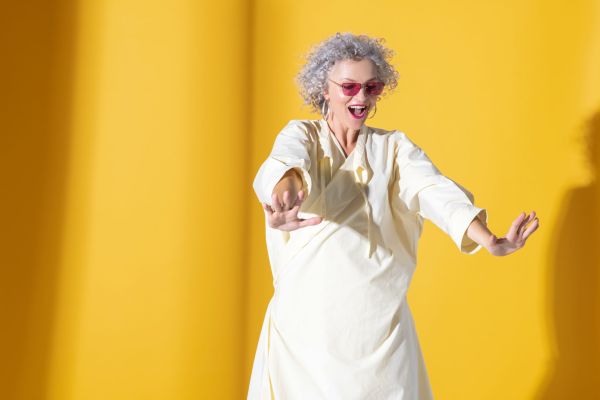 - Bunico, cred că ai un supozitor în ureche