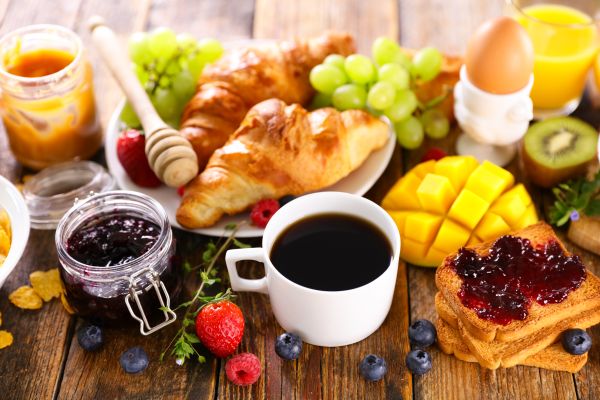 – Bulă, ce ai mâncat azi la prânz?