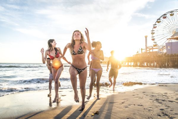 Bulă şi Bubulina stăteau la plajă