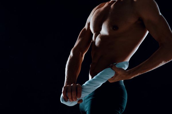 Bulă merge supărat la doctor și se plânge de 