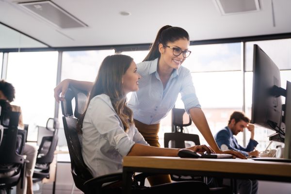 – Cum angajații tăi sunt punctuali?