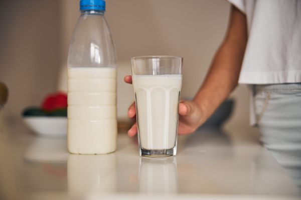 – Bulă, ai luat lapte?