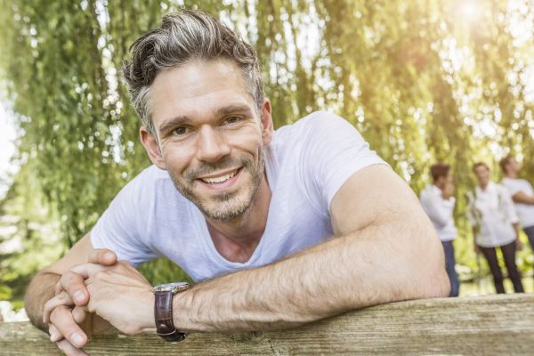 - Ești chiar drăguț când ești beat, iubitule!