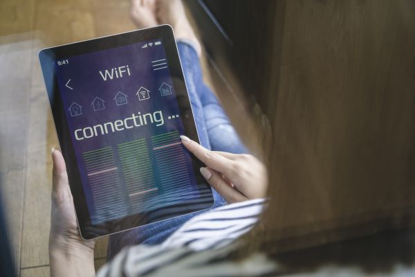 - Ce făceau părinții noștri, televizor nu, radio nu, internet nu!
