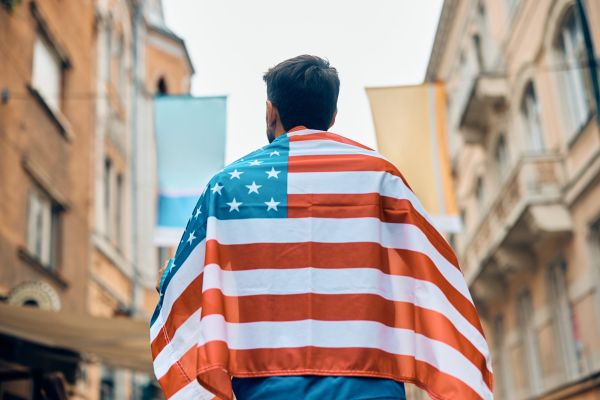 Olteanul și americanul