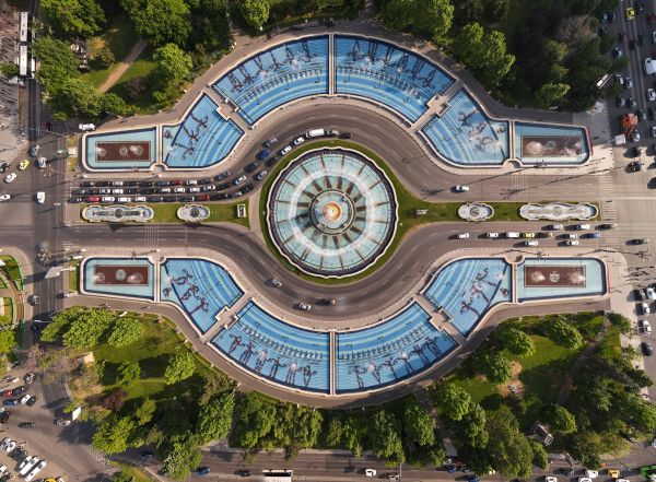 Nea Ion de la Joinești vine dintr-o excursie de la București