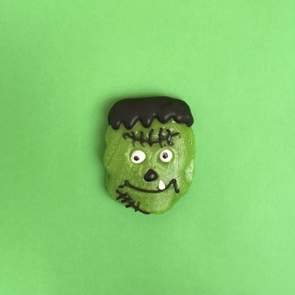 - Tati, vreau să-l văd pe Hulk!!